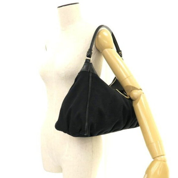 Gucci GG Canvas Shoulder Bag - Picture 9 of 9